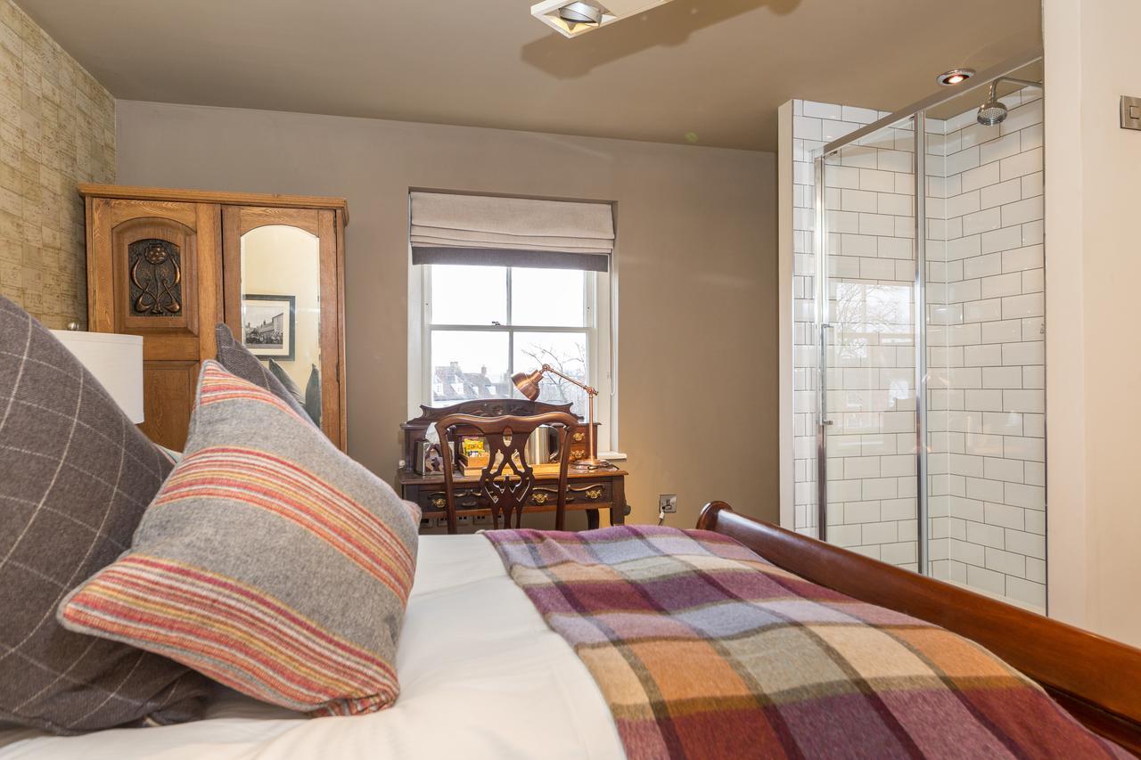 The Bull Hotel Olney Extérieur photo