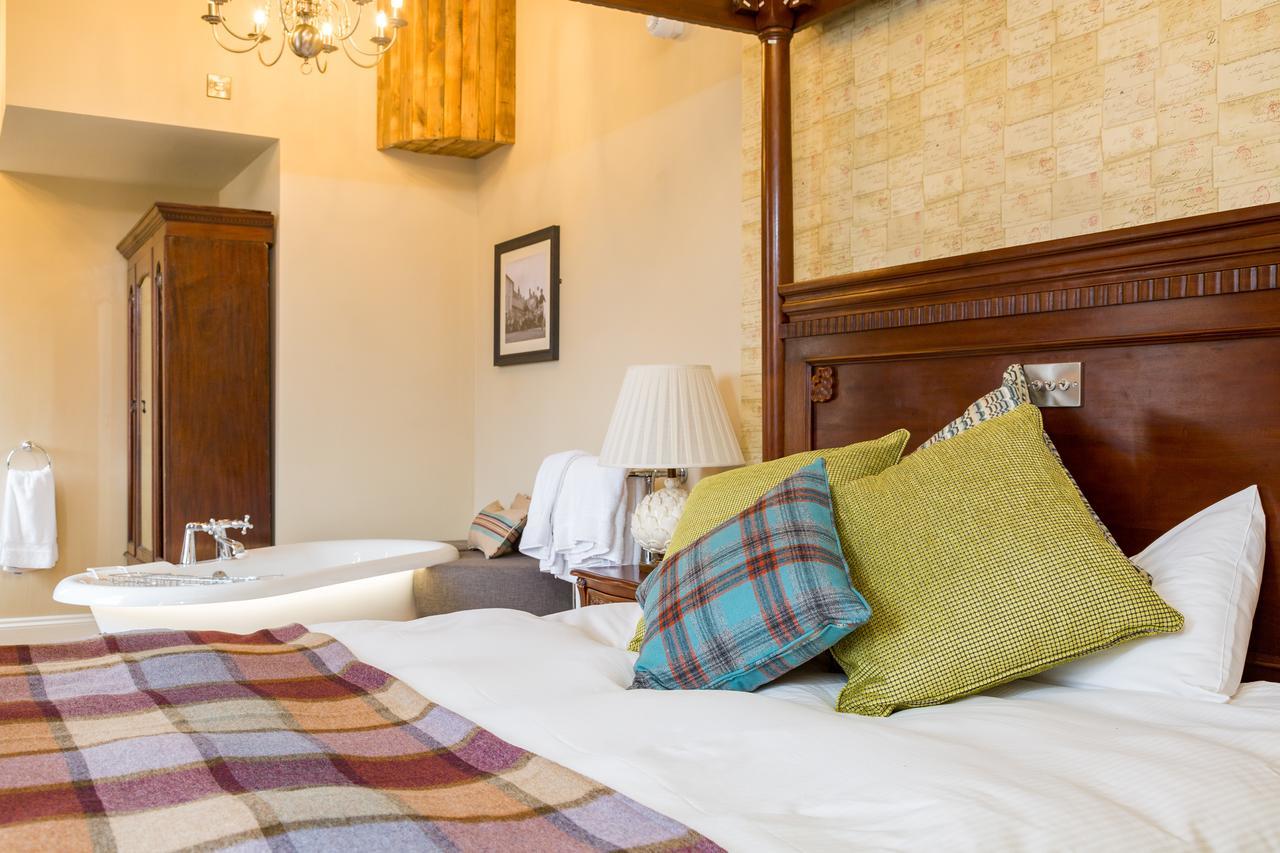 The Bull Hotel Olney Extérieur photo