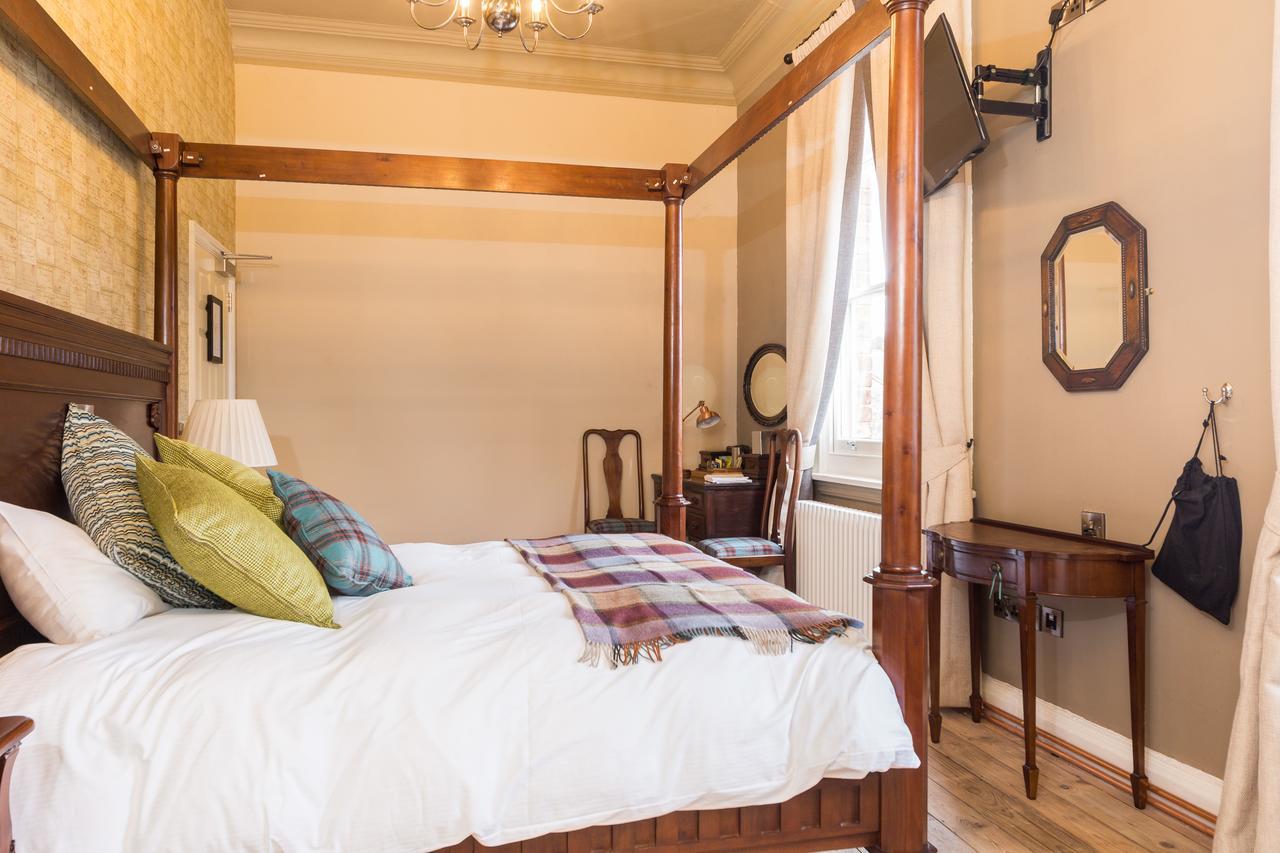 The Bull Hotel Olney Extérieur photo