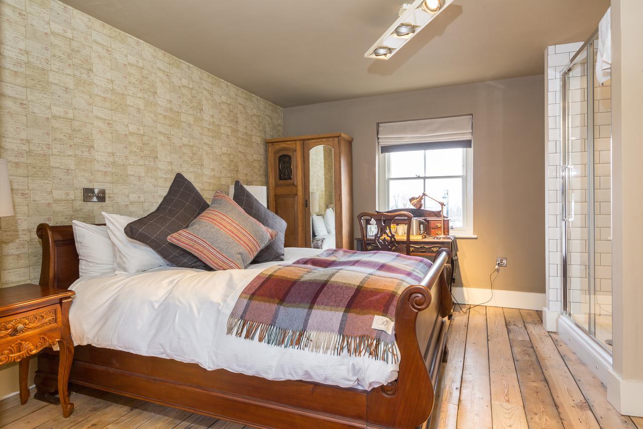 The Bull Hotel Olney Extérieur photo