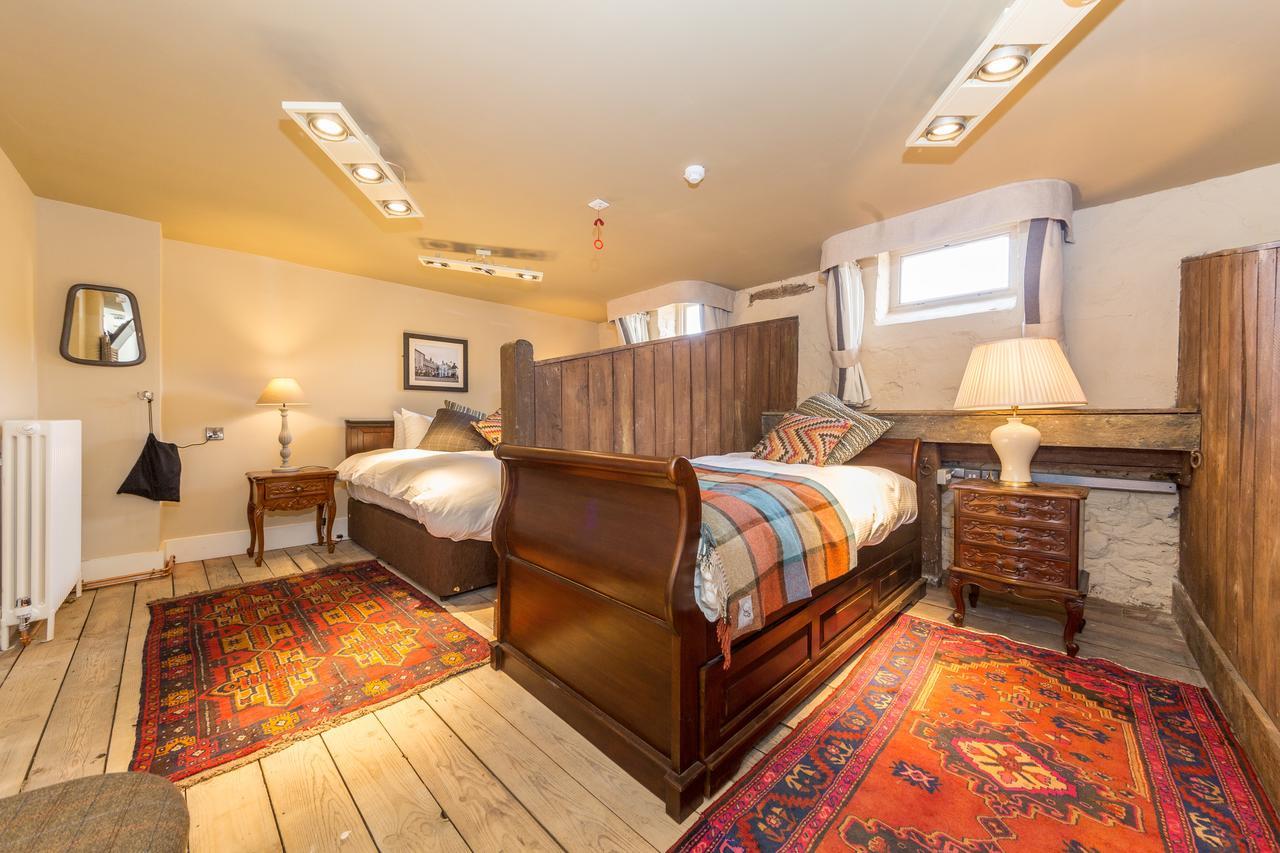 The Bull Hotel Olney Extérieur photo