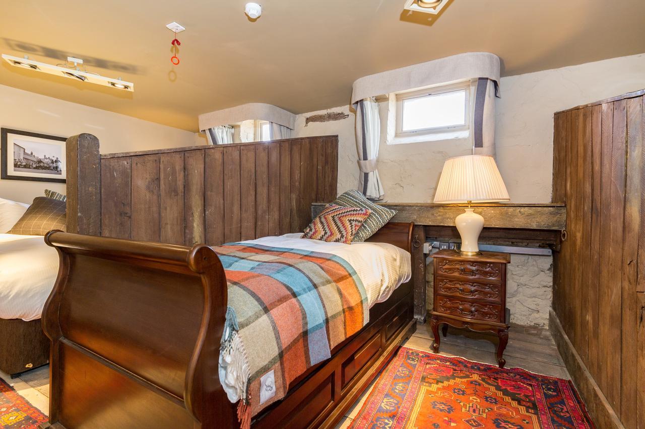 The Bull Hotel Olney Extérieur photo